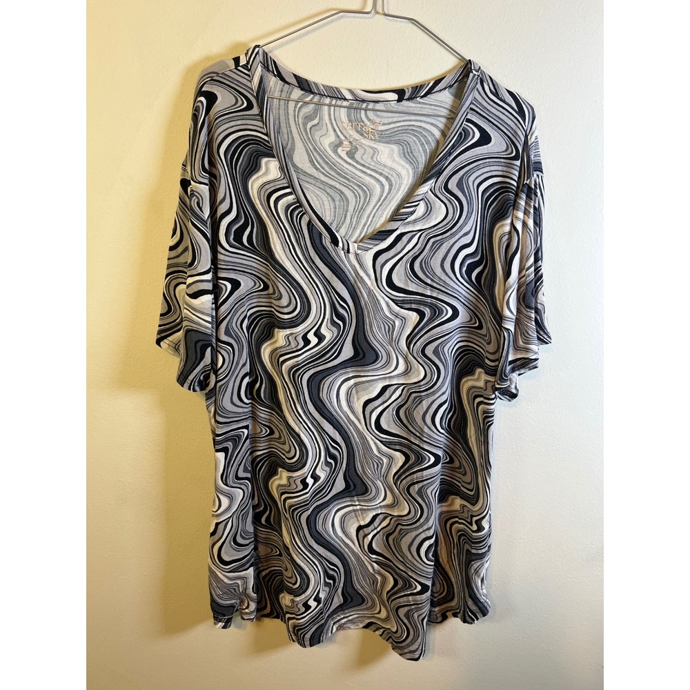 Terra & Sky‎ Womens Top V-Neck Swirl Marble Print Grey Black 2X